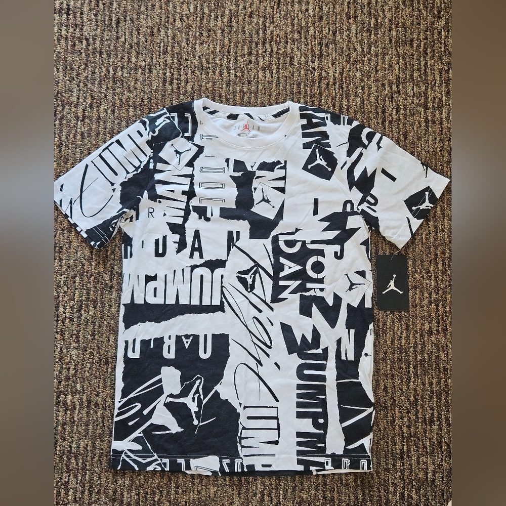 Jordan Graphic T-Shirt in Black and White